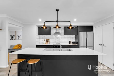 Property photo of 18 Southwood Circuit Yarrabilba QLD 4207