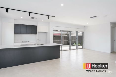 Property photo of 9 Dover Terrace Largs North SA 5016