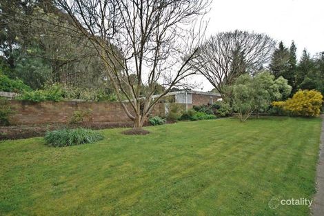 Property photo of 191 St Helena Road Greensborough VIC 3088