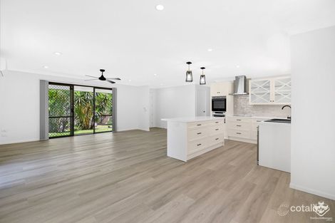 Property photo of 4 Darel Drive Ashmore QLD 4214