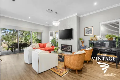 Property photo of 11 Turpentine Close Pokolbin NSW 2320