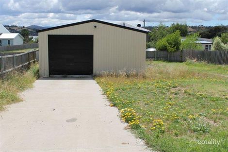 Property photo of 19 Fourth Avenue Dodges Ferry TAS 7173