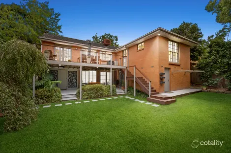 Property photo of 12 Nethercote Drive Mount Waverley VIC 3149