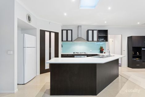 Property photo of 13 Brydon Close Mornington VIC 3931