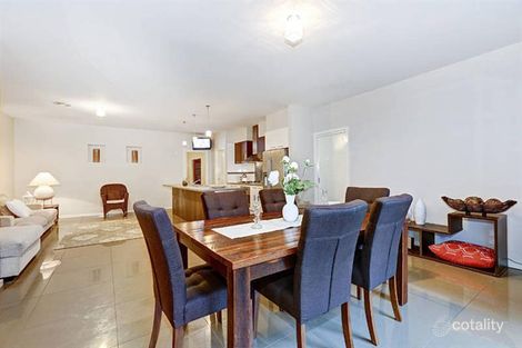 Property photo of 15 Princes Circuit Craigieburn VIC 3064