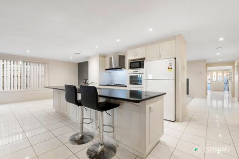 Property photo of 30 Rodlarni Crescent Berwick VIC 3806