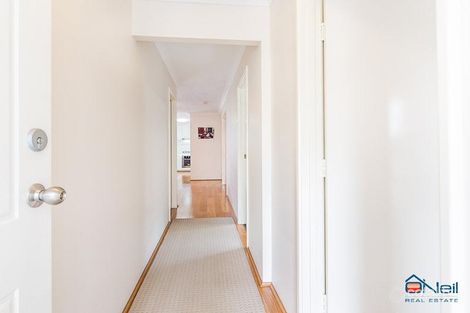 Property photo of 6B Salamanca Boulevard Seville Grove WA 6112
