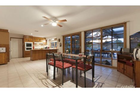 Property photo of 2 Eucalypt Court Langwarrin VIC 3910