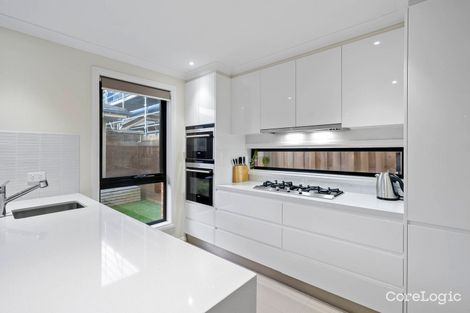 Property photo of 8 Hamilton Street Bentleigh VIC 3204