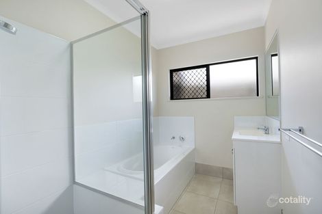 Property photo of 38 Bulleringa Loop Mount Peter QLD 4869