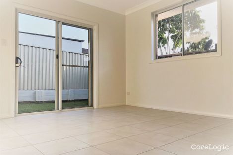 Property photo of 34 Owen Stanley Road Glenfield NSW 2167