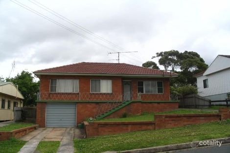 8 Barina Ave, Lake Heights, NSW 2502