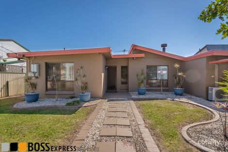 Property photo of 37 Henderson Road Burpengary QLD 4505