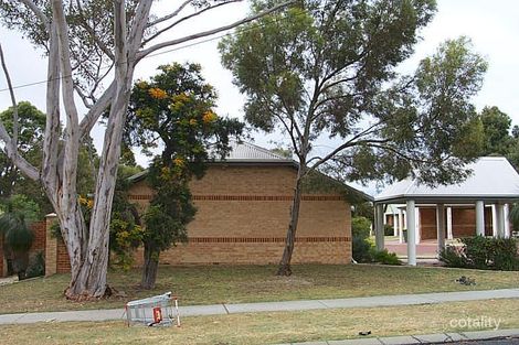 96 Westfield Rd, Kelmscott, WA 6111