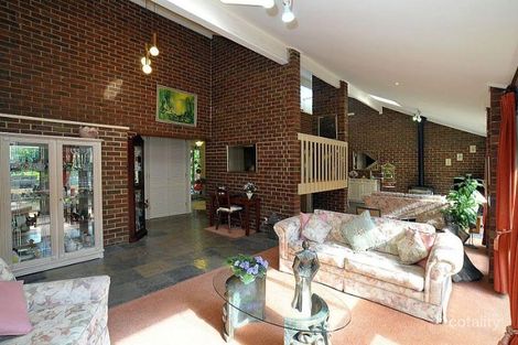 Property photo of 7 Yvonne Road Mount Dandenong VIC 3767