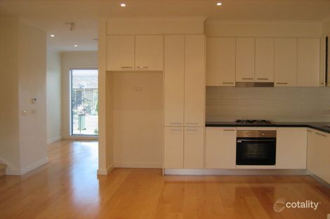 Property photo of 2/11 Mount Street Glen Waverley VIC 3150