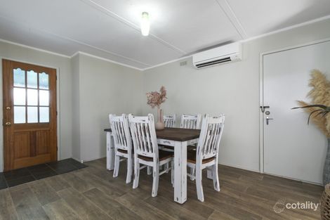 Property photo of 14 West Crescent Lakes Entrance VIC 3909