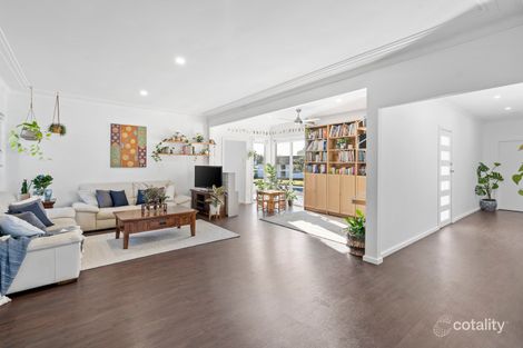 Property photo of 6 Kingsford Smith Drive Berkeley Vale NSW 2261