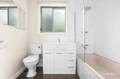 Property photo of 2/3 Cascade Street Frankston VIC 3199