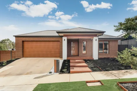 Property photo of 3 Terrapee Street Strathfieldsaye VIC 3551