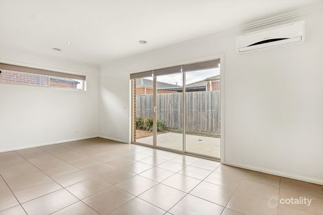 Property photo of 71 Babele Road Tarneit VIC 3029