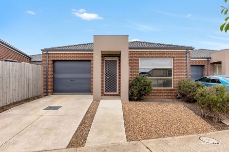 Property photo of 71 Babele Road Tarneit VIC 3029