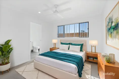 Property photo of 28 Maranoa Road Logan Reserve QLD 4133