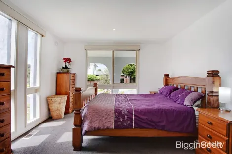 Property photo of 26 Therese Avenue Mount Waverley VIC 3149