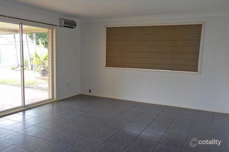 Property photo of 15 Holly Close Lake Haven NSW 2263