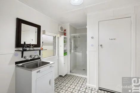 Property photo of 22 Hill Street Glenrowan VIC 3675