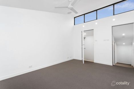 Property photo of 4/20 Little Lefroy Lane South Fremantle WA 6162