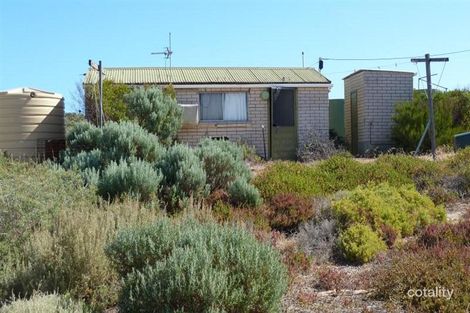 Property photo of 12 James Street Venus Bay SA 5607