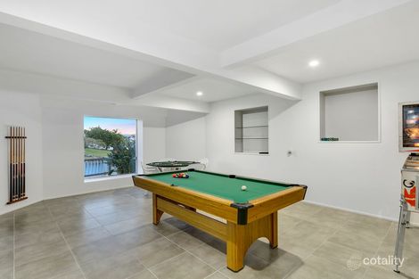 Property photo of 8 Adler Court Benowa QLD 4217