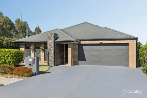 Property photo of 14 Heber Close Cobbitty NSW 2570