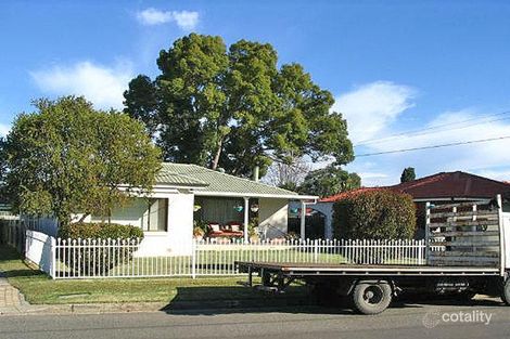 16 Chadwick Cres, Fairfield West, NSW 2165