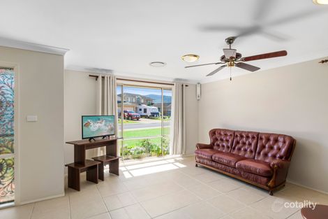 Property photo of 64 Sunnybank Crescent Horsley NSW 2530