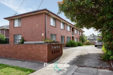 1/7 Finlay St, Frankston, VIC 3199