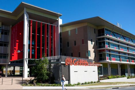 Property photo of 21 Heath Street Southport QLD 4215