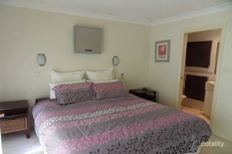 Property photo of 6 Wonkana Road Glenfield Park NSW 2650