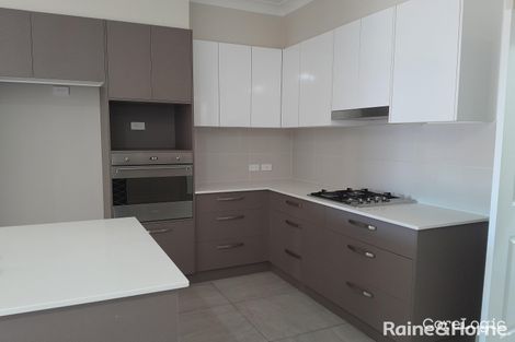 Property photo of 2 Bishop Kennedy Close Oxley Vale NSW 2340