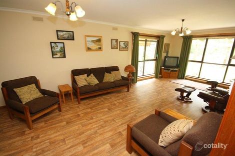 Property photo of 90 Snowgum Road Dereel VIC 3352