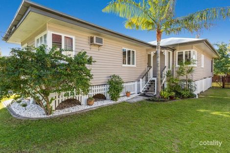 8 Bird St, Manly, QLD 4179