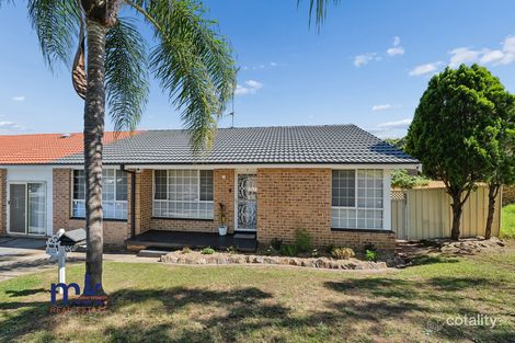 Property photo of 2/22 Aminya Crescent Bradbury NSW 2560
