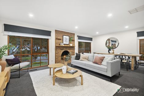 Property photo of 10 Brandon Court Endeavour Hills VIC 3802