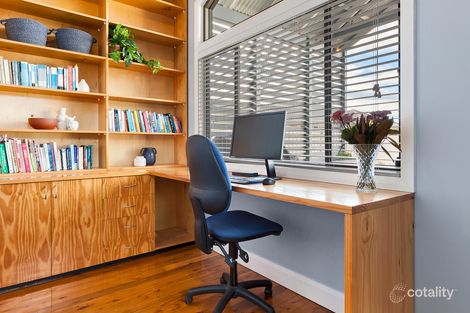 Property photo of 18 Upfold Street Mayfield NSW 2304