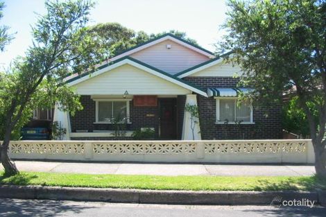 5 Schofield Ave, Earlwood, NSW 2206