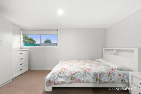 Property photo of 10 Bunton Court Werribee VIC 3030