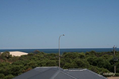 Property photo of 16/4 McDermott Avenue Wandina WA 6530