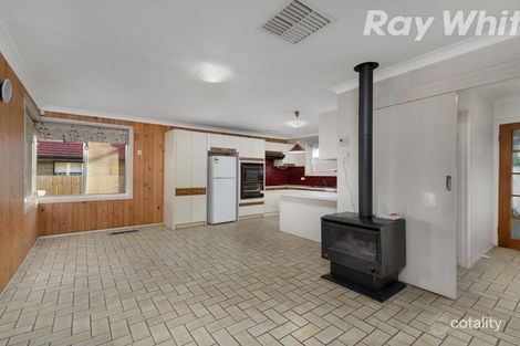 Property photo of 49 Luton Way Bundoora VIC 3083