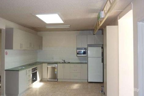 19 Monaro St, Queanbeyan, NSW 2620